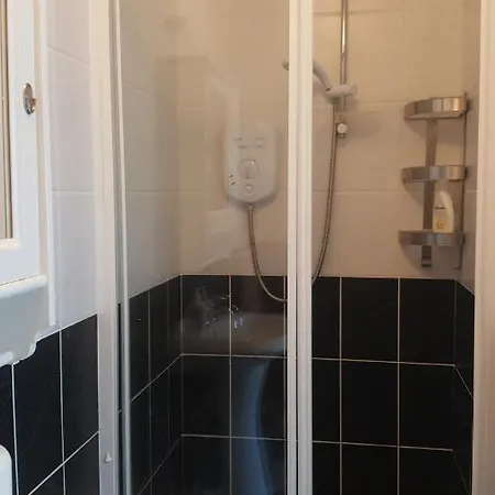 בית נופש Lough Rynn Spacious Self-catering Mohill